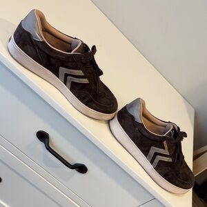 Dr. Scholl's Brown and Tan Casual Shoes